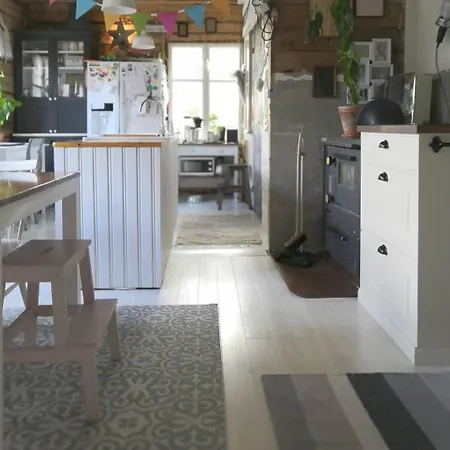 An Atmospheric House In アパート *